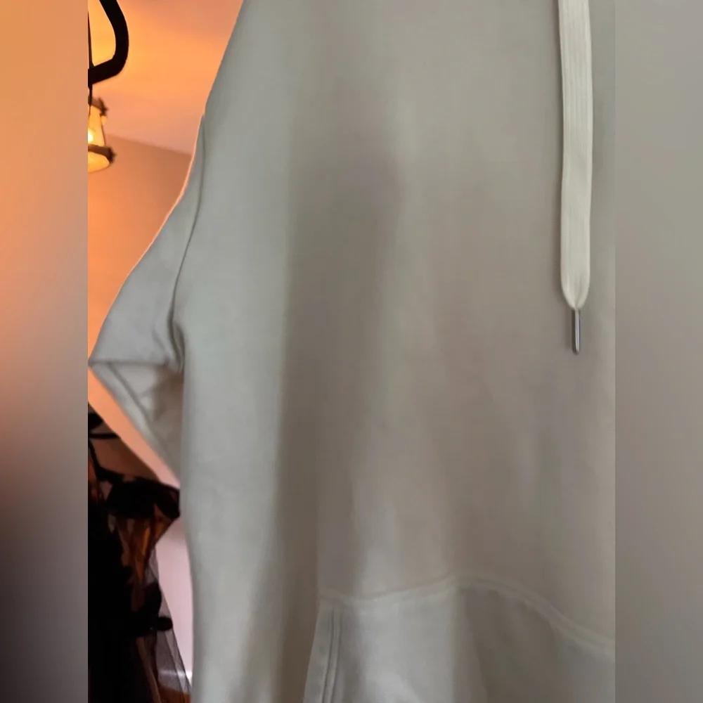 Woolx Women's Cream Hoodie merino Avery Hoodie cold weather - Picture 2 of 10